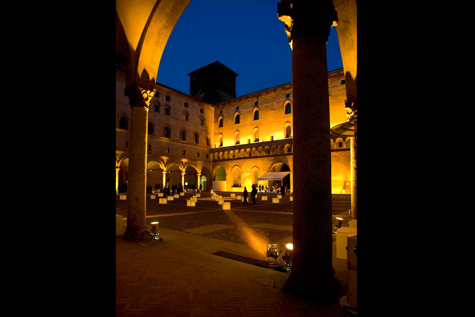 Setting view of Castello Sforzesco © Claudio Tajoli – Nally Bellati