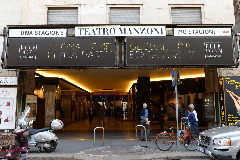External view of teatro manzoni © Stefano Pavesi - Fabio Iona